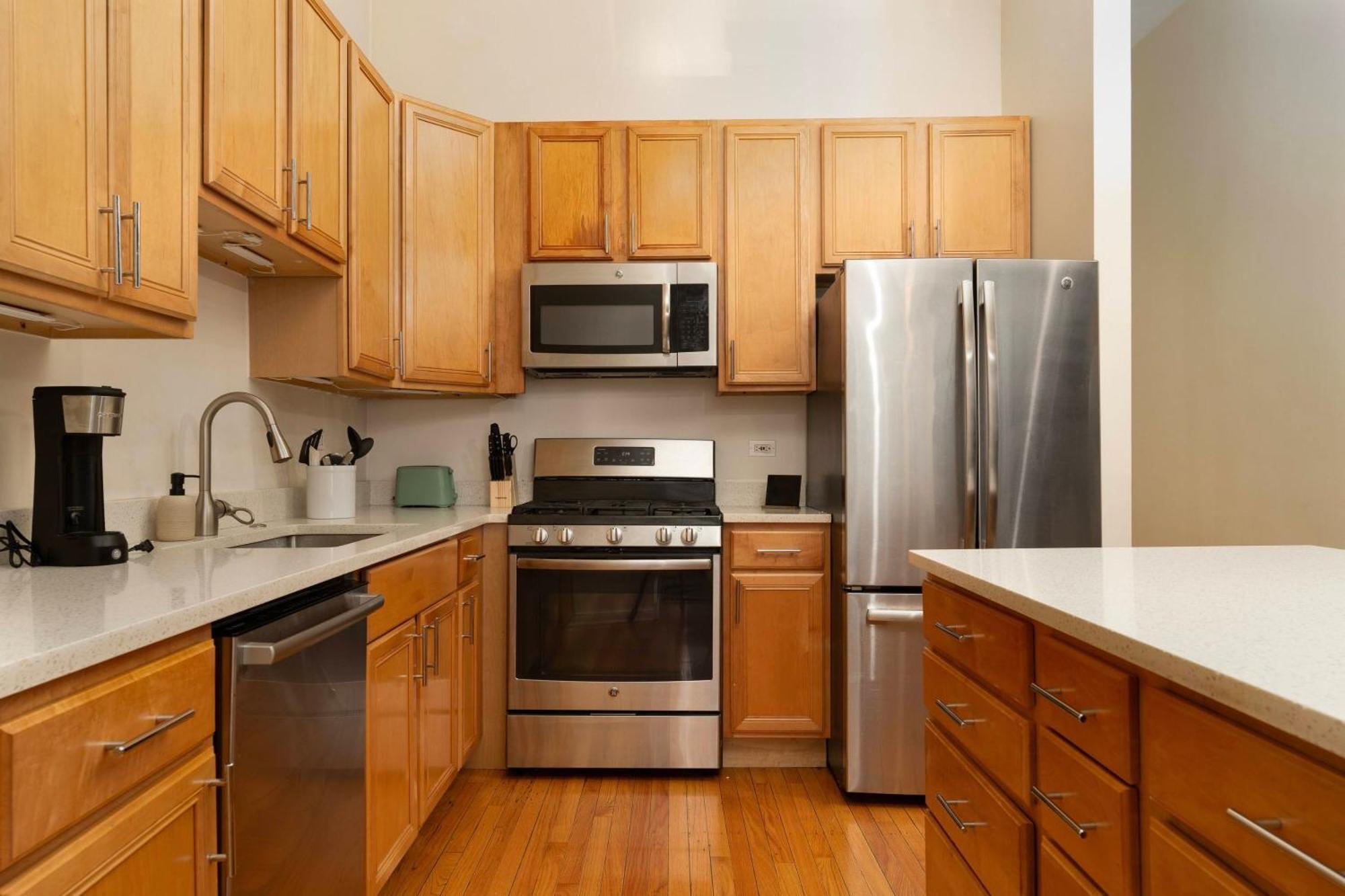 Bucktown 2Br Flat Near The 606 Chicago Exterior photo